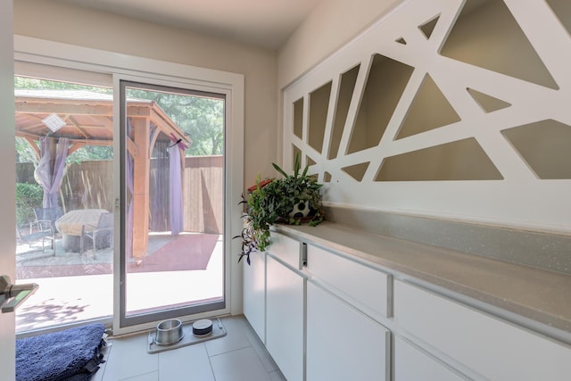 4615 11th St, Lubbock, TX 79416 - entryway with light tile patterned flooring