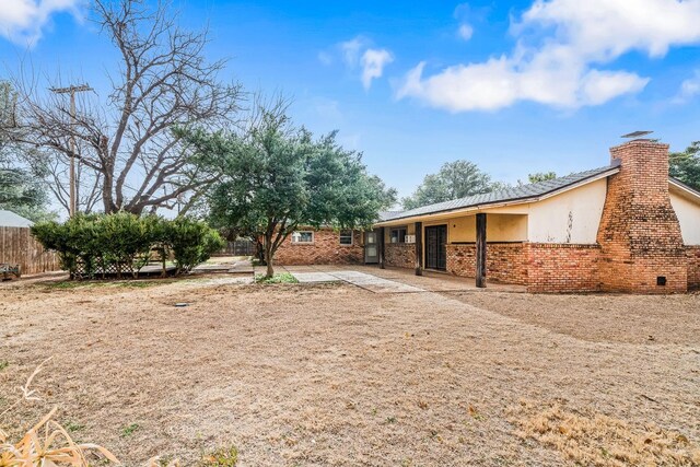 view of yard with a patio area