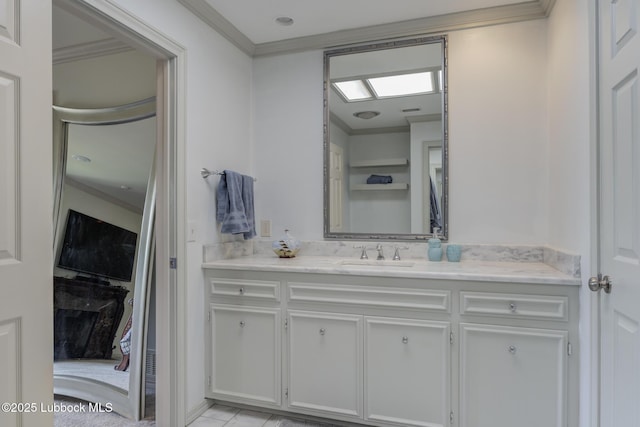 4204 89th St, Lubbock, TX 79423 - bathroom with crown molding and vanity