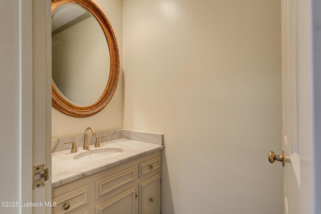 4204 89th St, Lubbock, TX 79423 - bathroom featuring vanity