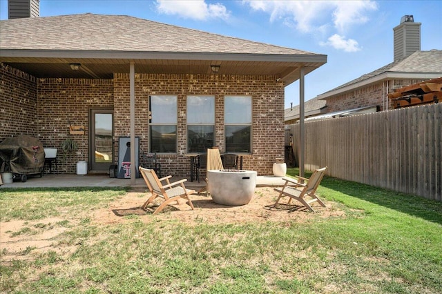 7502 103rd St, Lubbock, TX 79424 - view of yard featuring a patio area