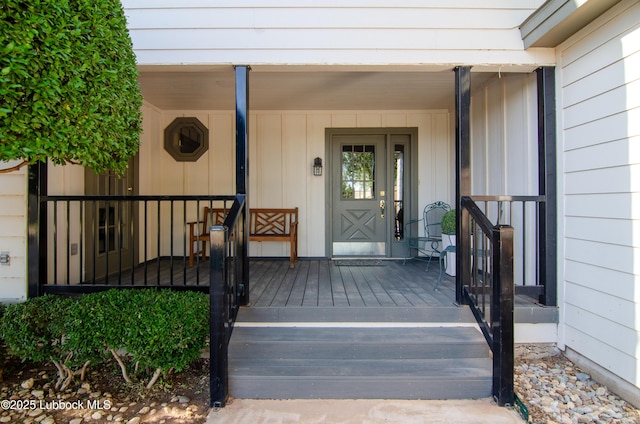 12220 Chicago Ave, Lubbock, TX 79424 - view of exterior entry featuring a porch