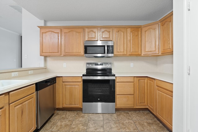 716 9th St, Wolfforth, TX 79382 - photo 13