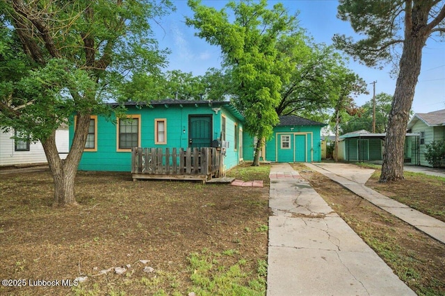2806 36th St, Lubbock, TX 79413 - photo 1