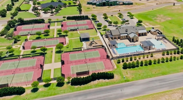 504 Brookshire Ave, Wolfforth, TX 79382 - bird's eye view of a pool