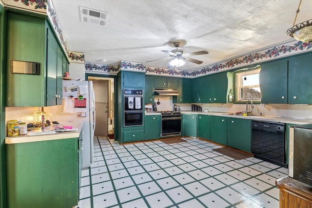 kitchen featuring sink, ceiling fan, black appliances, a textured ceiling, and green cabinetry