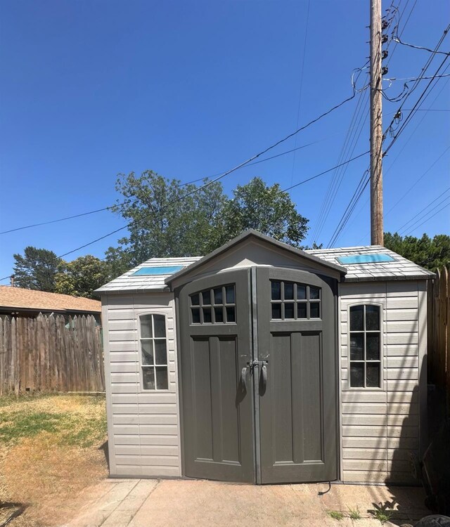 view of outbuilding