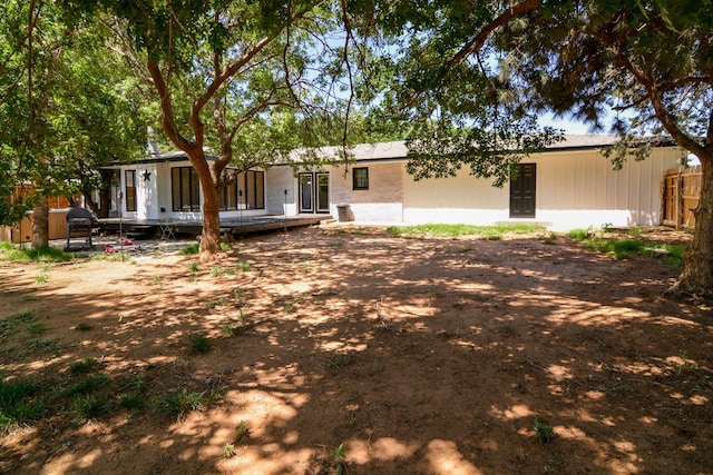 2911 US Highway 385, Littlefield, TX 79339 - back of property with covered porch