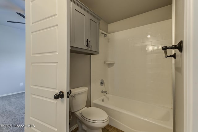 4020 125th St, Lubbock, TX 79423 - bathroom with toilet and washtub / shower combination