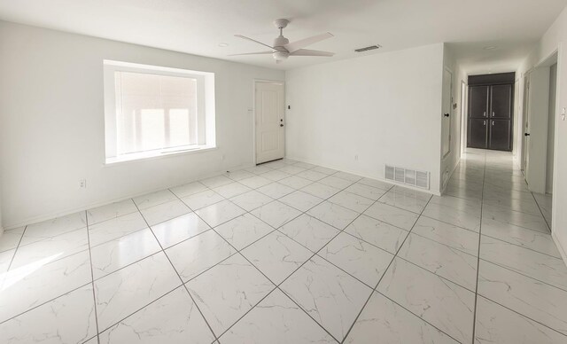 2004 Date Ave, Lubbock, TX 79404 - spare room featuring ceiling fan