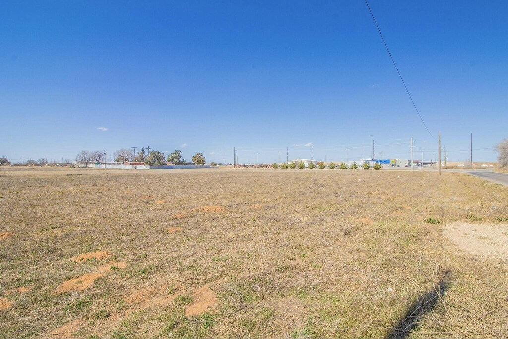 1508 E 74th St, Lubbock, TX 79404 - photo 1