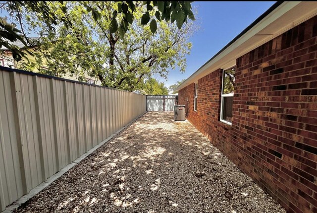 1519 27th St, Lubbock, TX 79411 - photo 31
