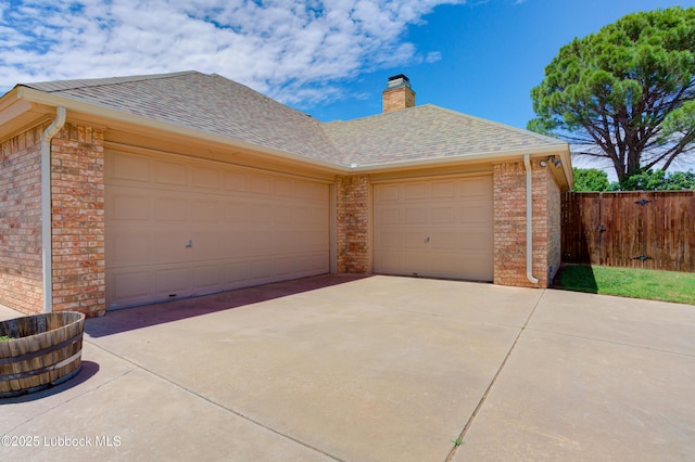 4801 Amherst St, Lubbock, TX 79416 - garage featuring driveway