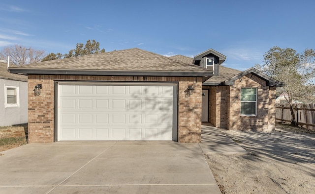 view of front facade featuring a garage