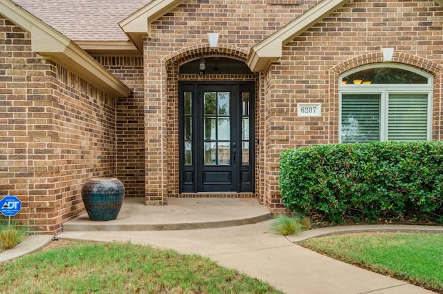 view of exterior entry