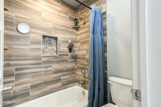 5734 92nd St, Lubbock, TX 79424 - bathroom with toilet and shower / bathtub combination with curtain