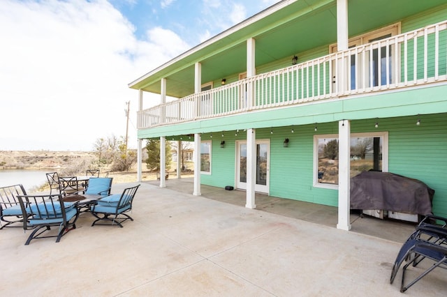 view of patio featuring grilling area