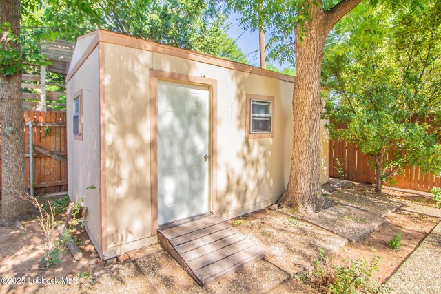 3404 59th St, Lubbock, TX 79413 - view of shed