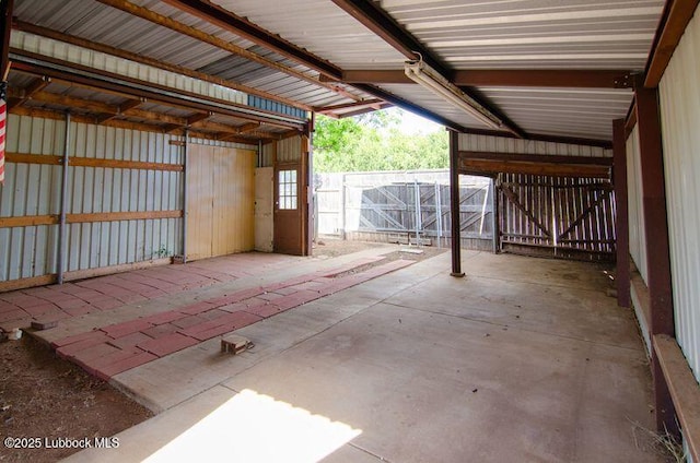 5001 13th St, Lubbock, TX 79416 - view of garage