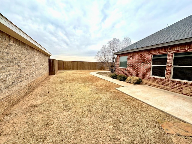 view of yard with a patio area