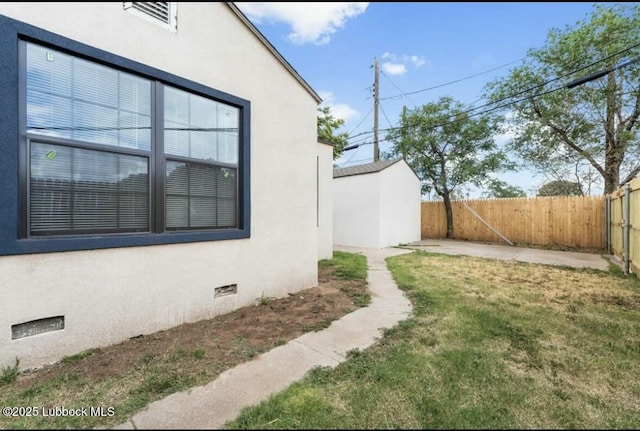 1502 30th St, Lubbock, TX 79411 - view of yard