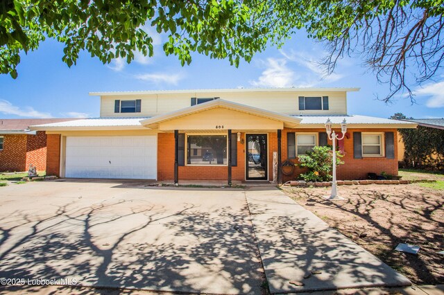805 Skyline Dr, Lamesa, TX 79331 - photo 1