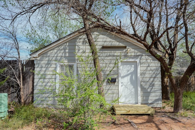 2407 22nd St, Lubbock, TX 79411 - view of outbuilding