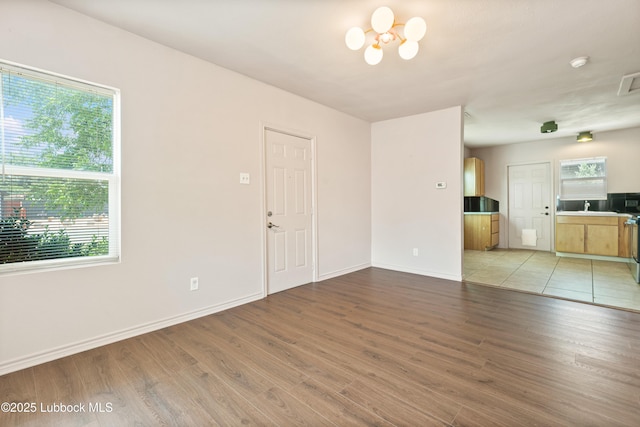 3118 37th St, Lubbock, TX 79413 - photo 5