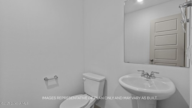 426 14th St, Wolfforth, TX 79382 - half bath with toilet and a sink