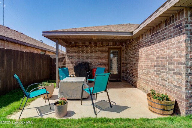 7511 31st St, Lubbock, TX 79407 - view of patio / terrace