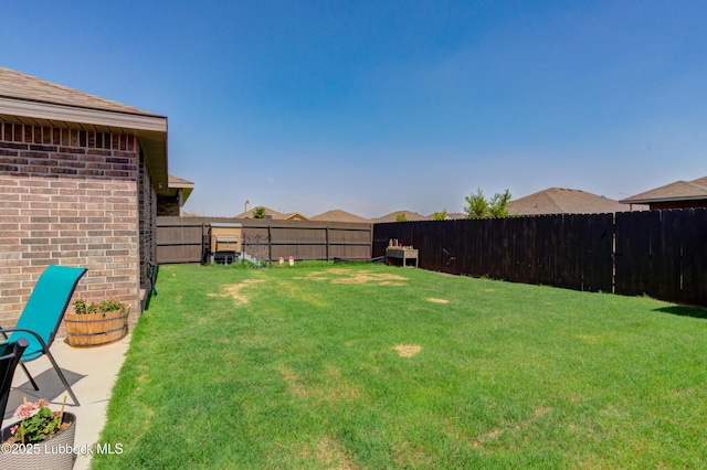 7511 31st St, Lubbock, TX 79407 - view of fenced backyard
