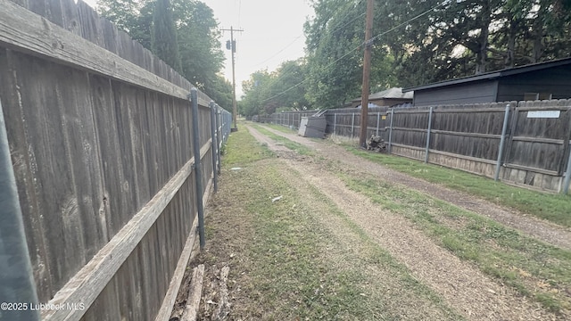 3806 56th St, Lubbock, TX 79413 - view of yard