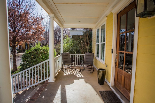4612 120th Pl, Lubbock, TX 79424 - balcony with covered porch