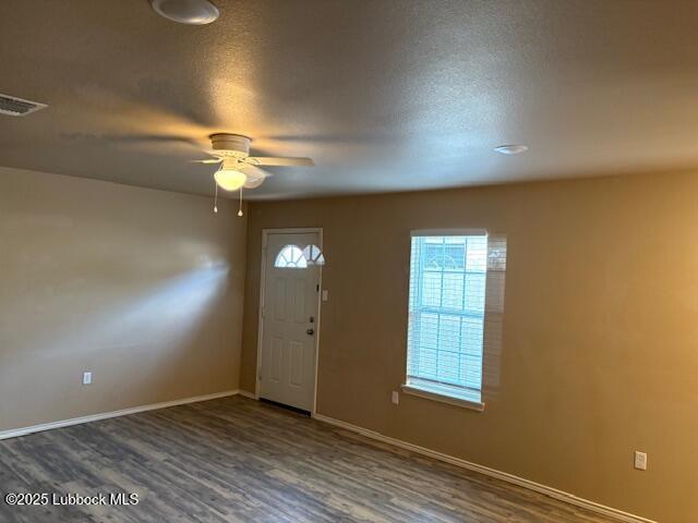 1013 Preston Trl, Wolfforth, TX 79382 - photo 4