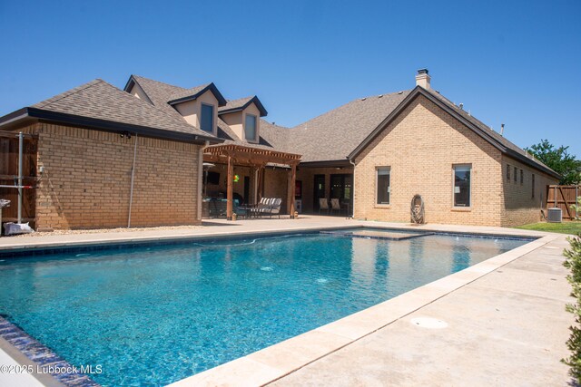 11707 Uxbridge Ave, Lubbock, TX 79424 - view of pool featuring a pergola and a patio area