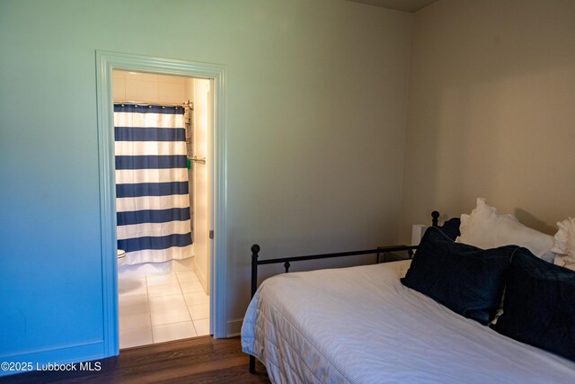 11707 Uxbridge Ave, Lubbock, TX 79424 - bedroom featuring wood finished floors