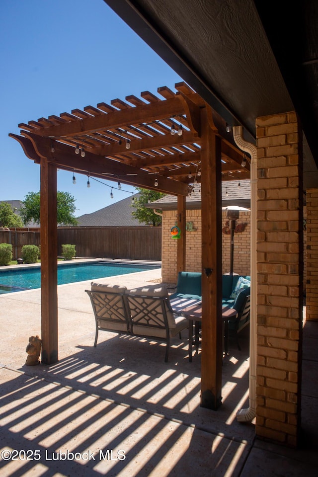 11707 Uxbridge Ave, Lubbock, TX 79424 - fenced backyard with a pergola and a patio
