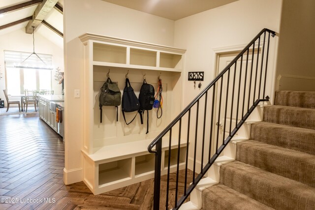 11707 Uxbridge Ave, Lubbock, TX 79424 - view of mudroom