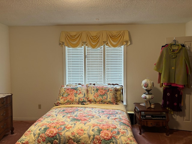 3004 80th St, Lubbock, TX 79423 - bedroom featuring carpet floors and a textured ceiling