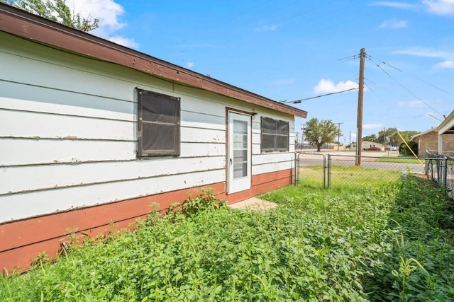 view of property exterior