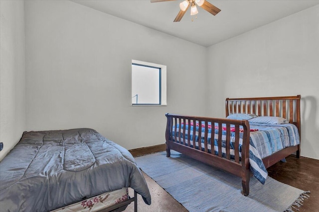 bedroom with a ceiling fan