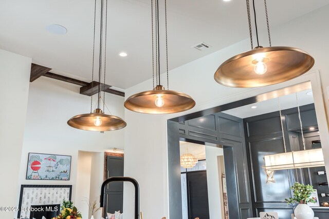 4510 Zadar Ave, Lubbock, TX 79407 - detailed view of beam ceiling and recessed lighting