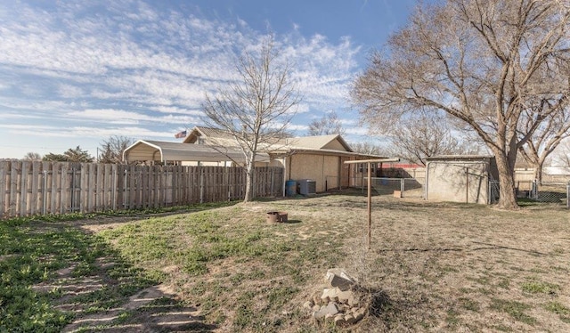 view of yard featuring central AC