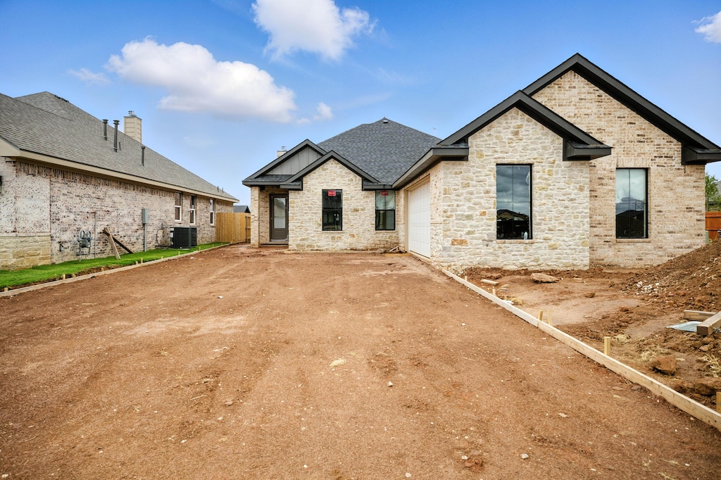 1401 Durham Ave, Wolfforth, TX 79382 - photo 2