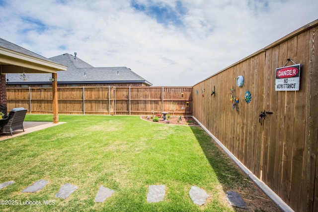 5719 117th St, Lubbock, TX 79424 - view of yard featuring a patio