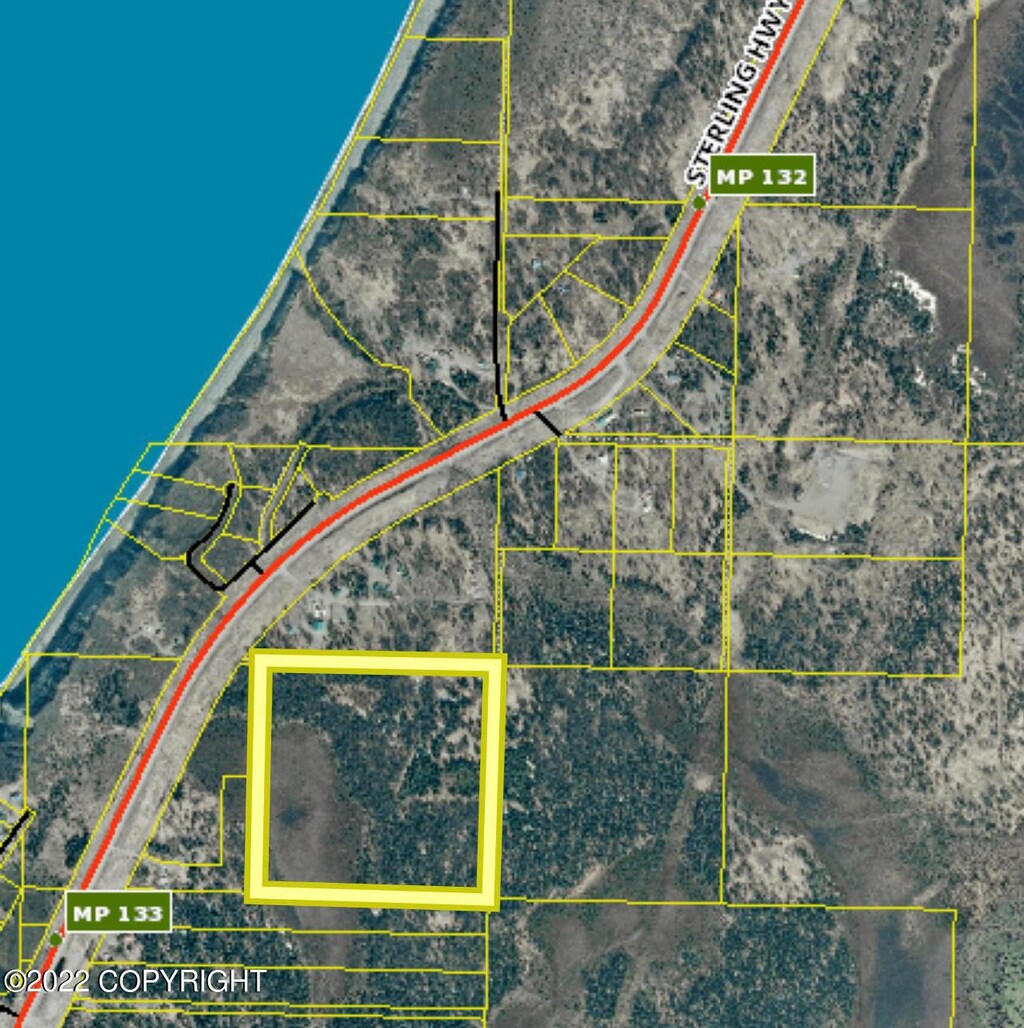 000 Loma Ave, Ninilchik, AK 99639