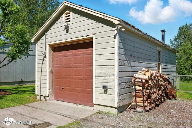 10833 E Twin Peaks Ct, Palmer, AK 99645 - view of detached garage