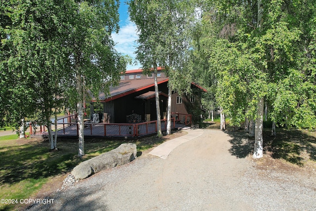 view of front facade