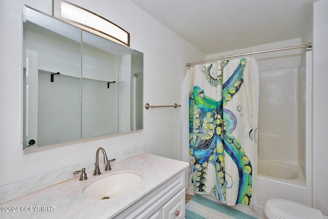 full bathroom featuring vanity, shower / bathtub combination with curtain, and toilet