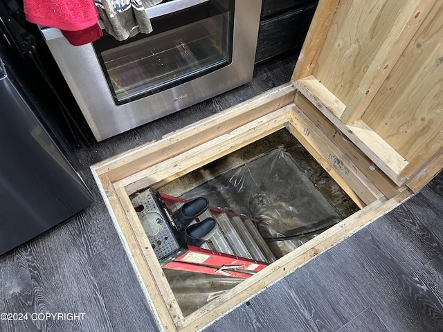 interior details featuring wall oven